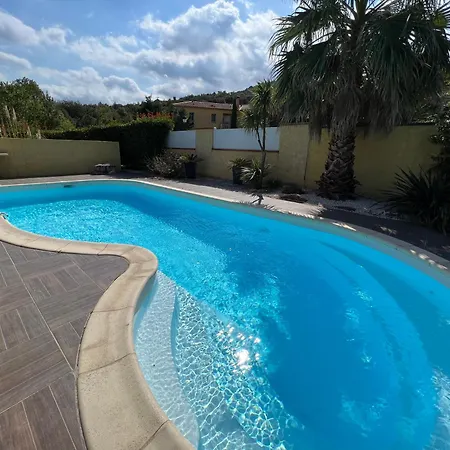 Villa L Olivier Avec Piscine Privee Les Cluses